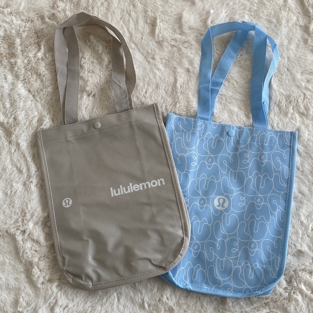 ❤️ Lululemon Limited Edition Brand New Small Tote Bags